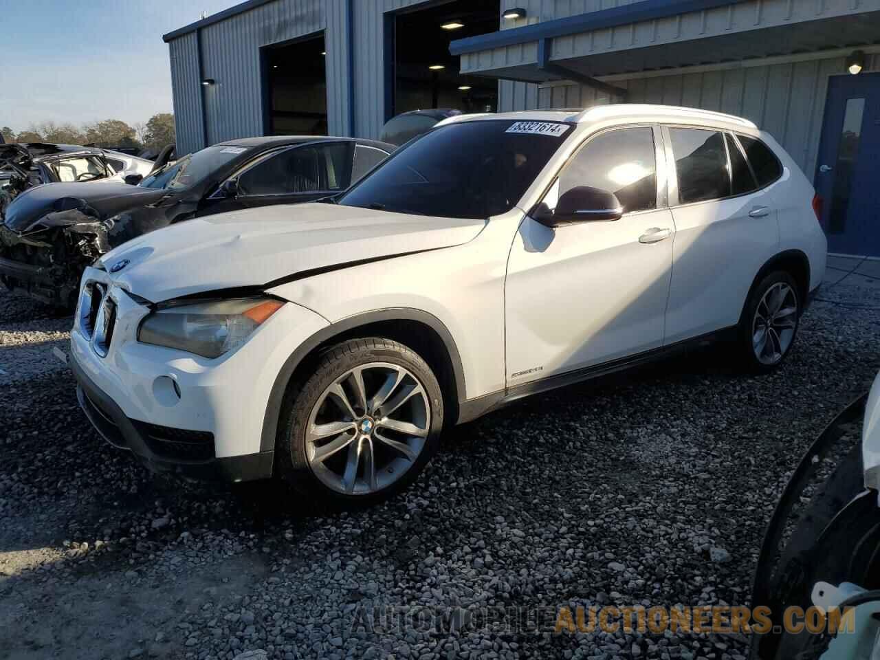 WBAVM1C59DVW42245 BMW X1 2013