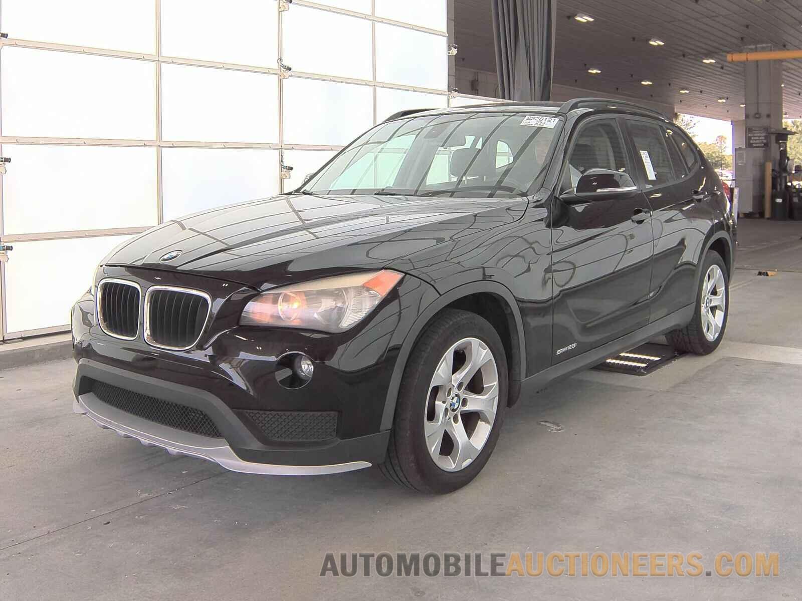 WBAVM1C59FVW58531 BMW X1 2015