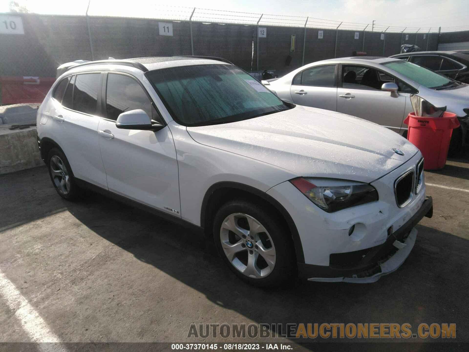 WBAVM1C5XFV316599 BMW X1 2015