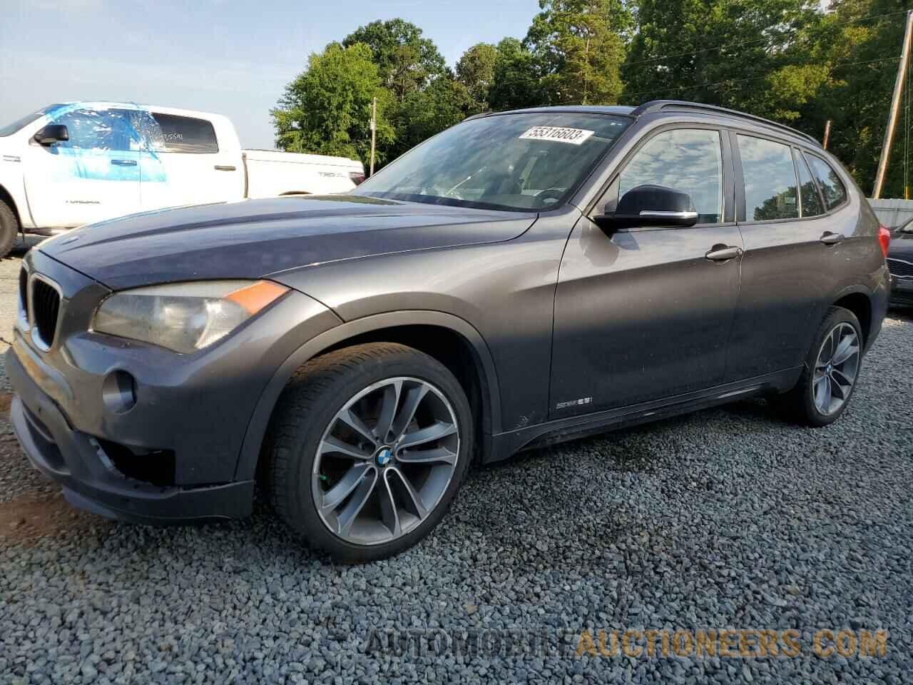 WBAVM1C5XFVZ94303 BMW X1 2015