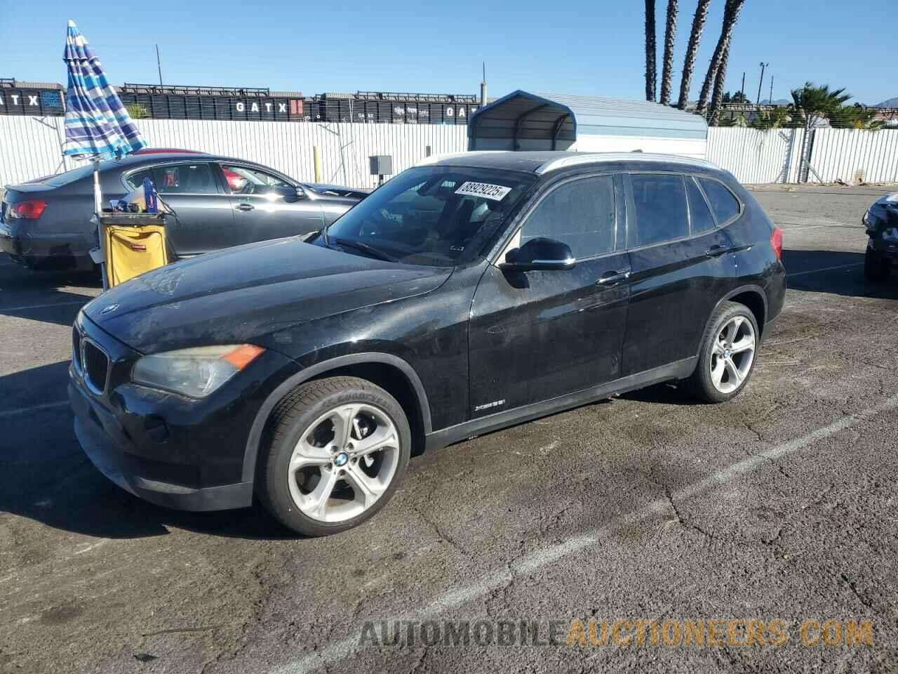 WBAVM5C52DVV90268 BMW X1 2013