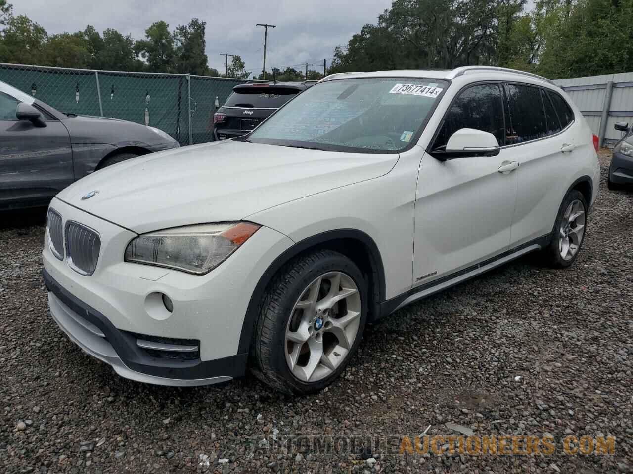 WBAVM5C53FVV94784 BMW X1 2015