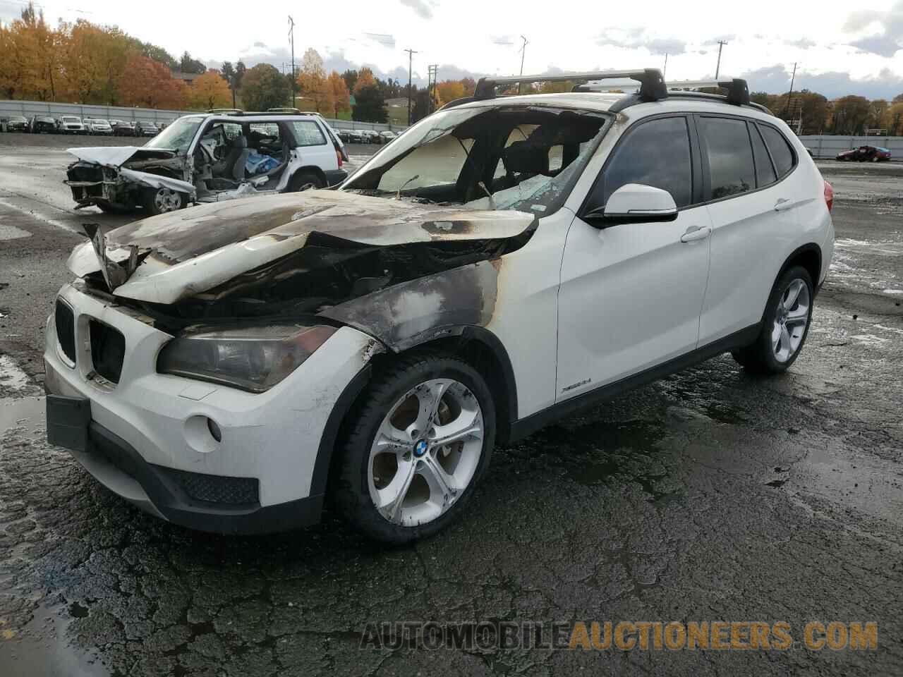 WBAVM5C54DVV89199 BMW X1 2013