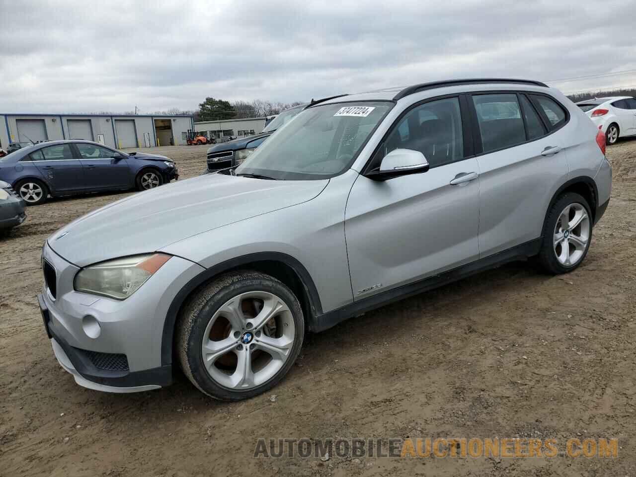 WBAVM5C54FVV94101 BMW X1 2015