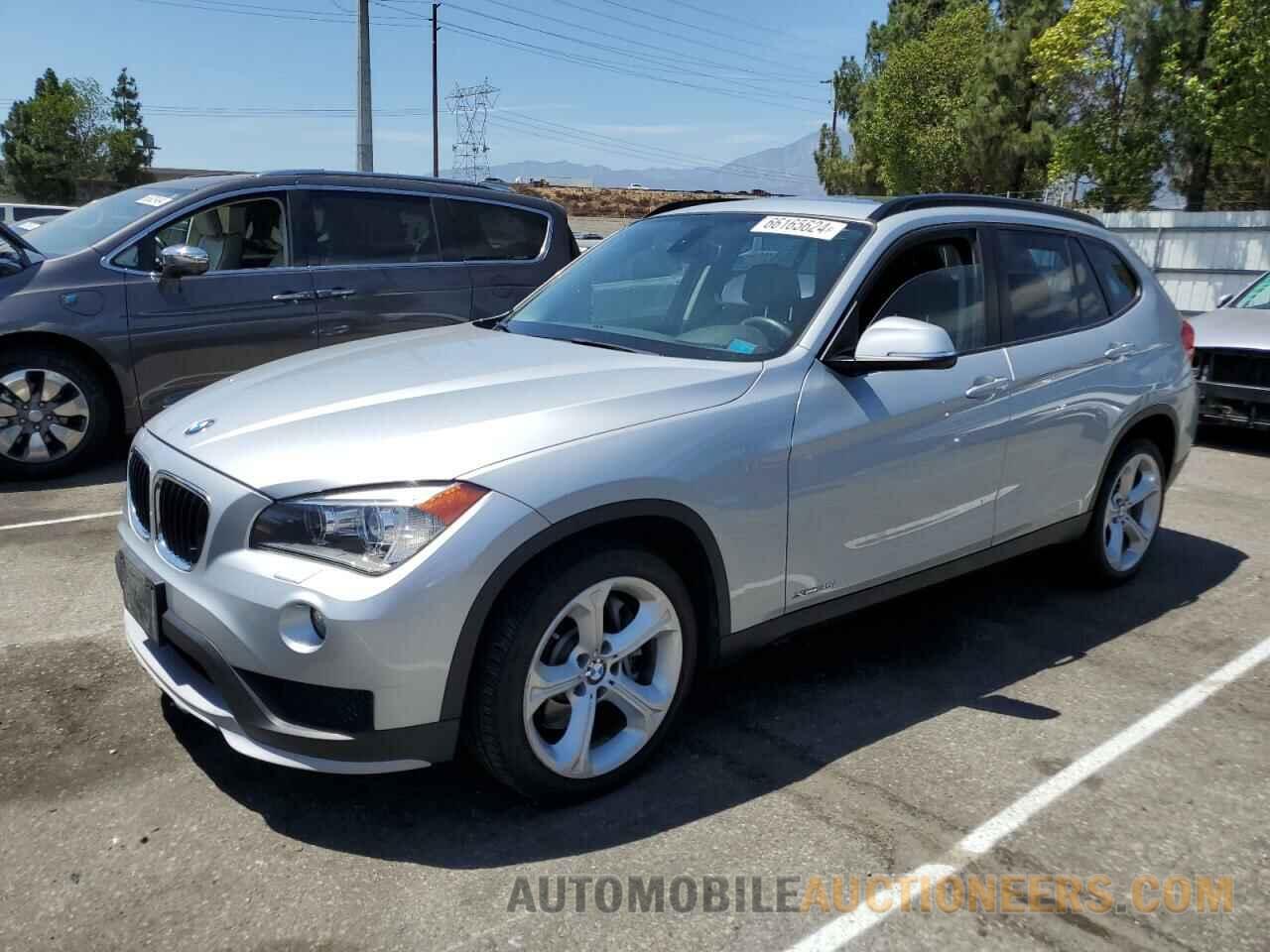 WBAVM5C56FVV94911 BMW X1 2015