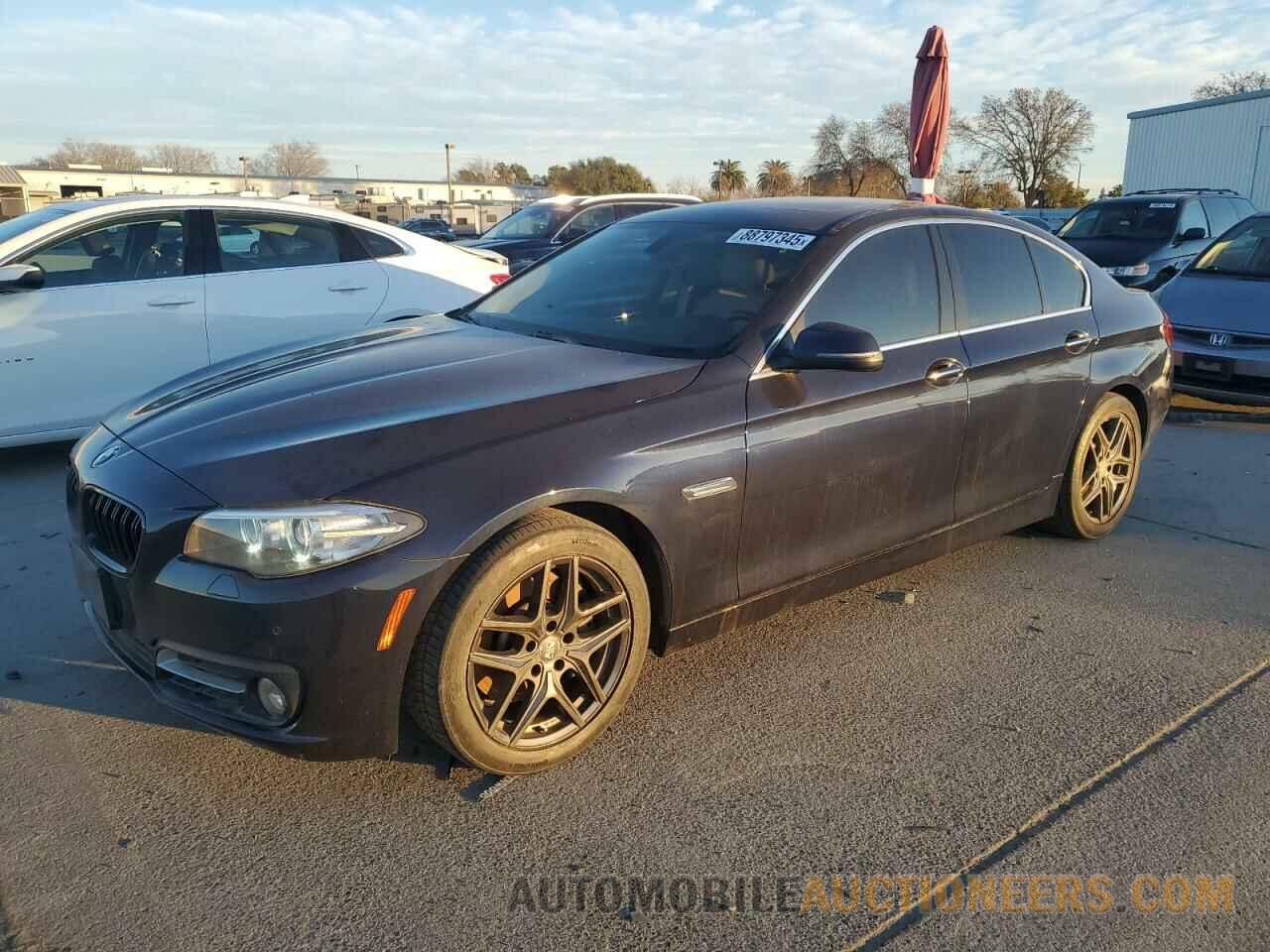 WBAXA5C51GG042157 BMW 5 SERIES 2016