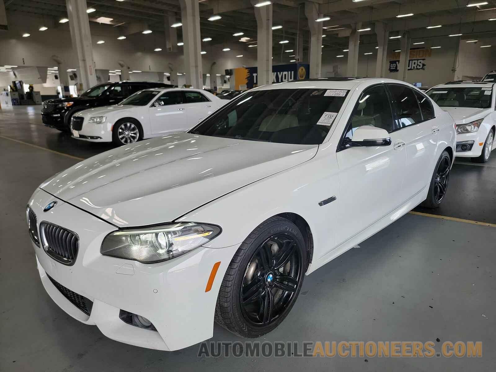 WBAXA5C52GG042121 BMW 5 Series 2016