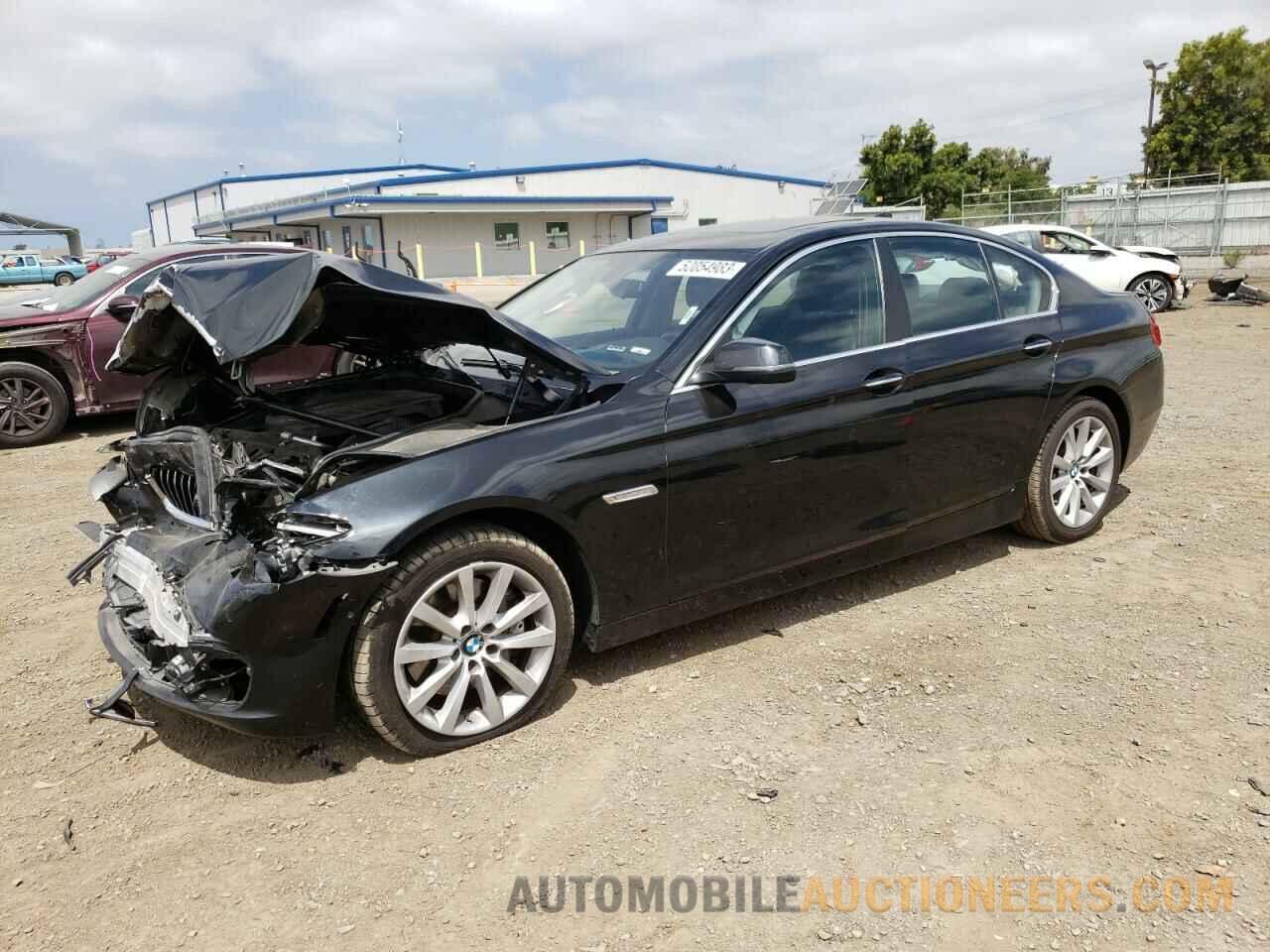 WBAXA5C54GG042136 BMW 5 SERIES 2016