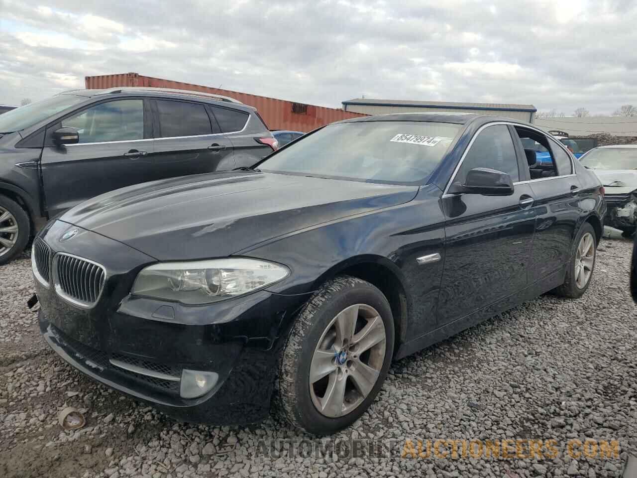 WBAXG5C50DD229918 BMW 5 SERIES 2013