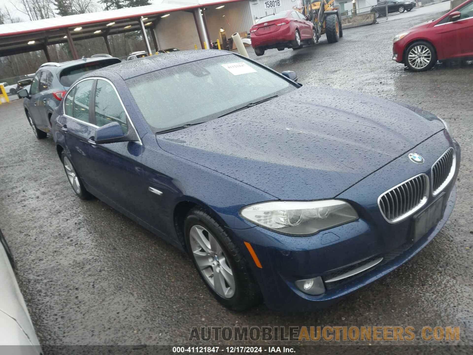 WBAXG5C51CDW66468 BMW 528I 2012