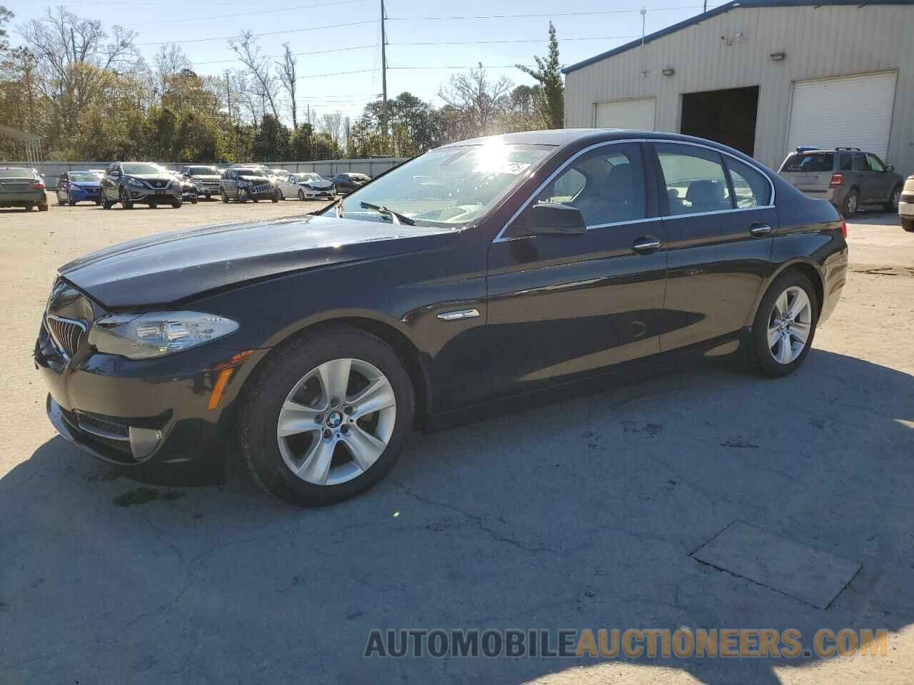 WBAXG5C51DDY33459 BMW 5 SERIES 2013