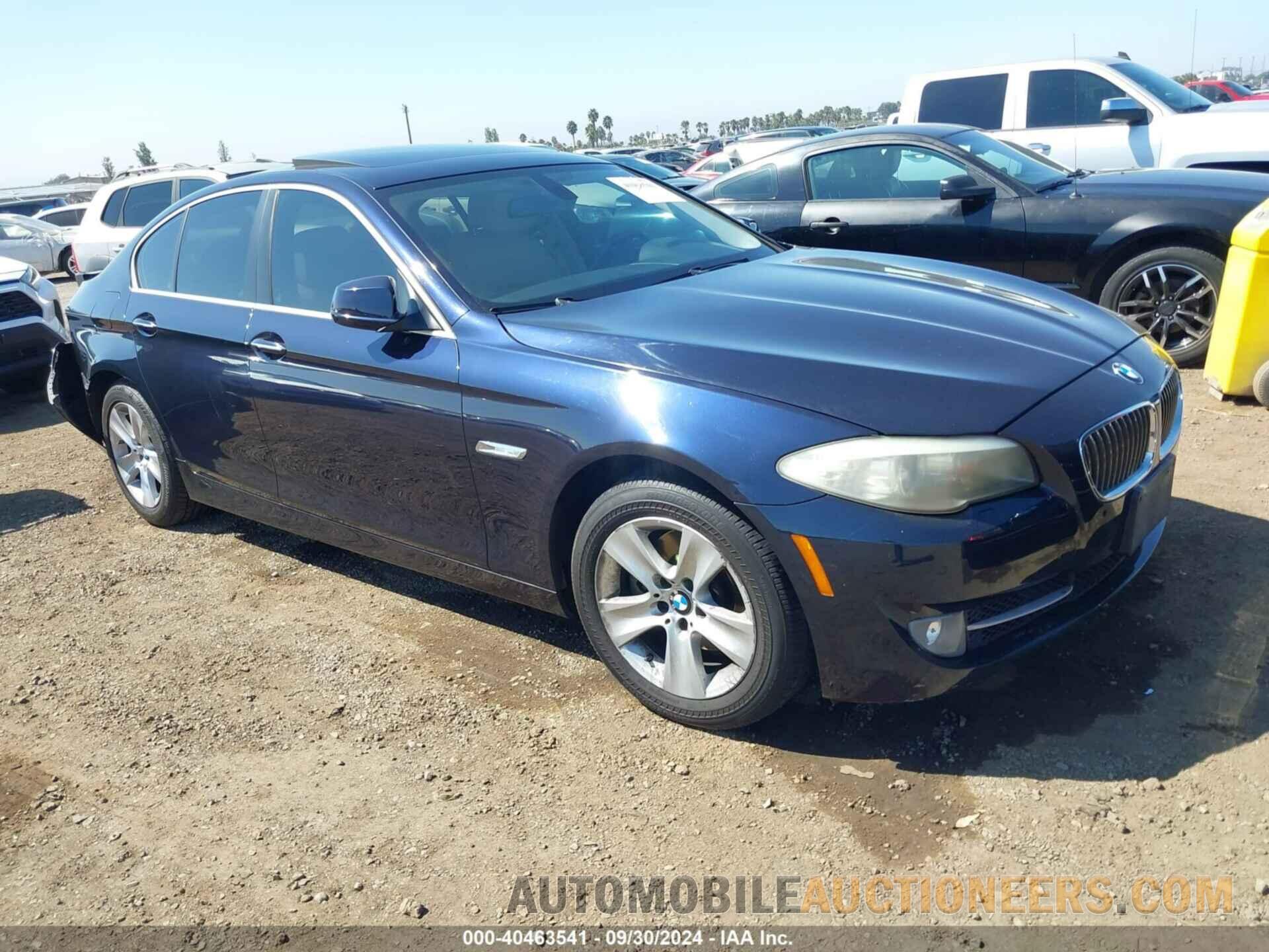 WBAXG5C52CDX01566 BMW 528I 2012