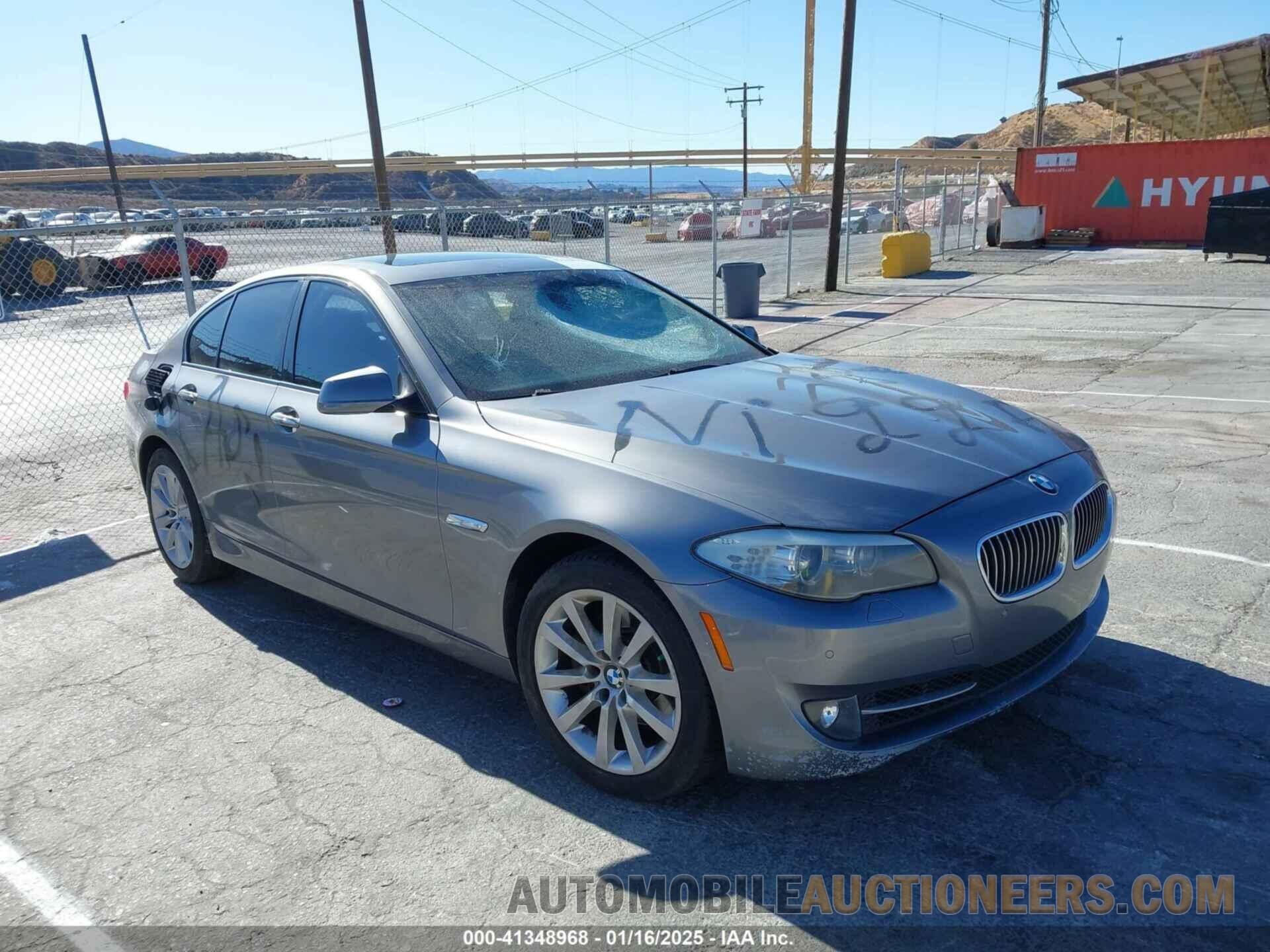 WBAXG5C53CDX03309 BMW 528I 2012