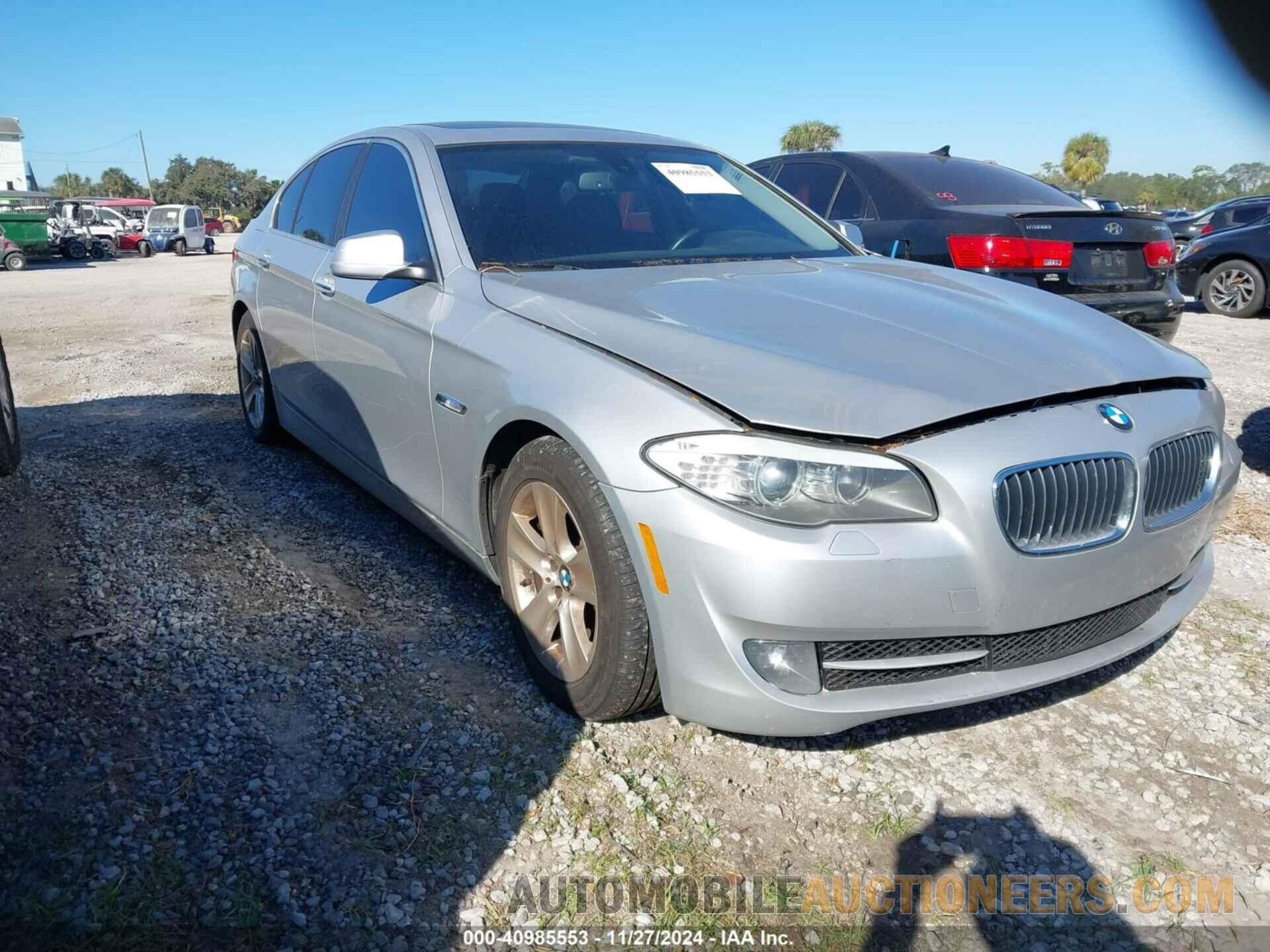 WBAXG5C53DD230335 BMW 528I 2013