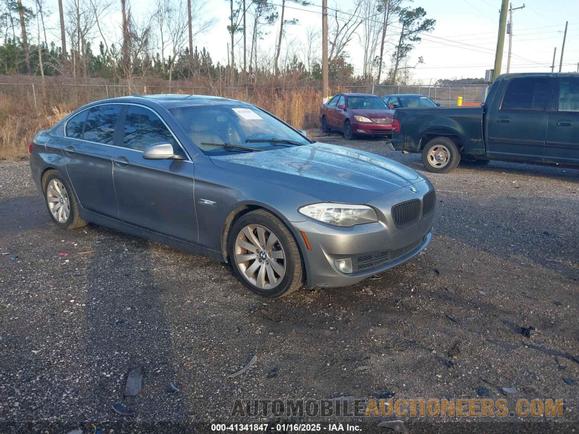 WBAXG5C54DDY34654 BMW 528I 2013