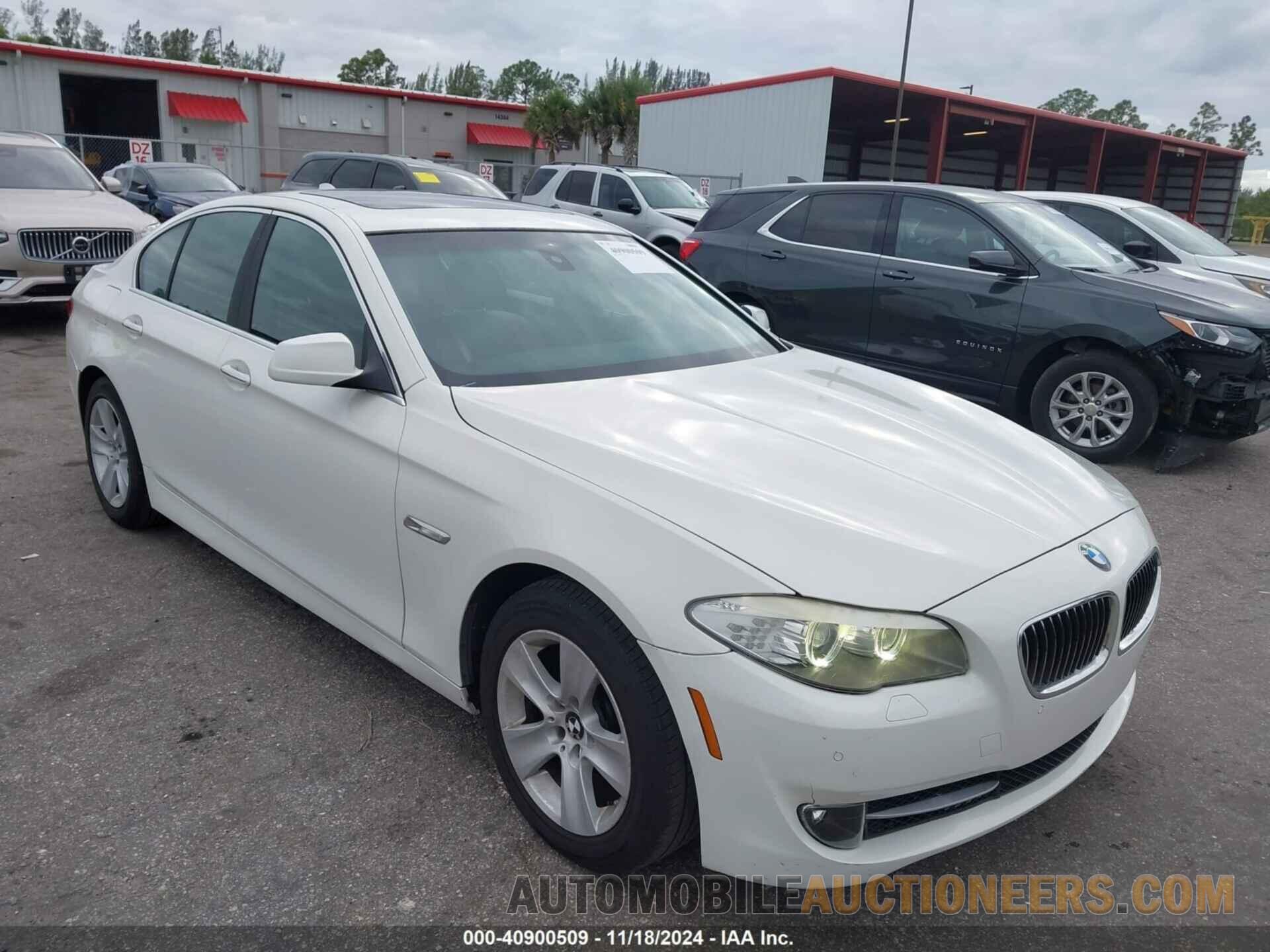 WBAXG5C57CDW92198 BMW 528I 2012