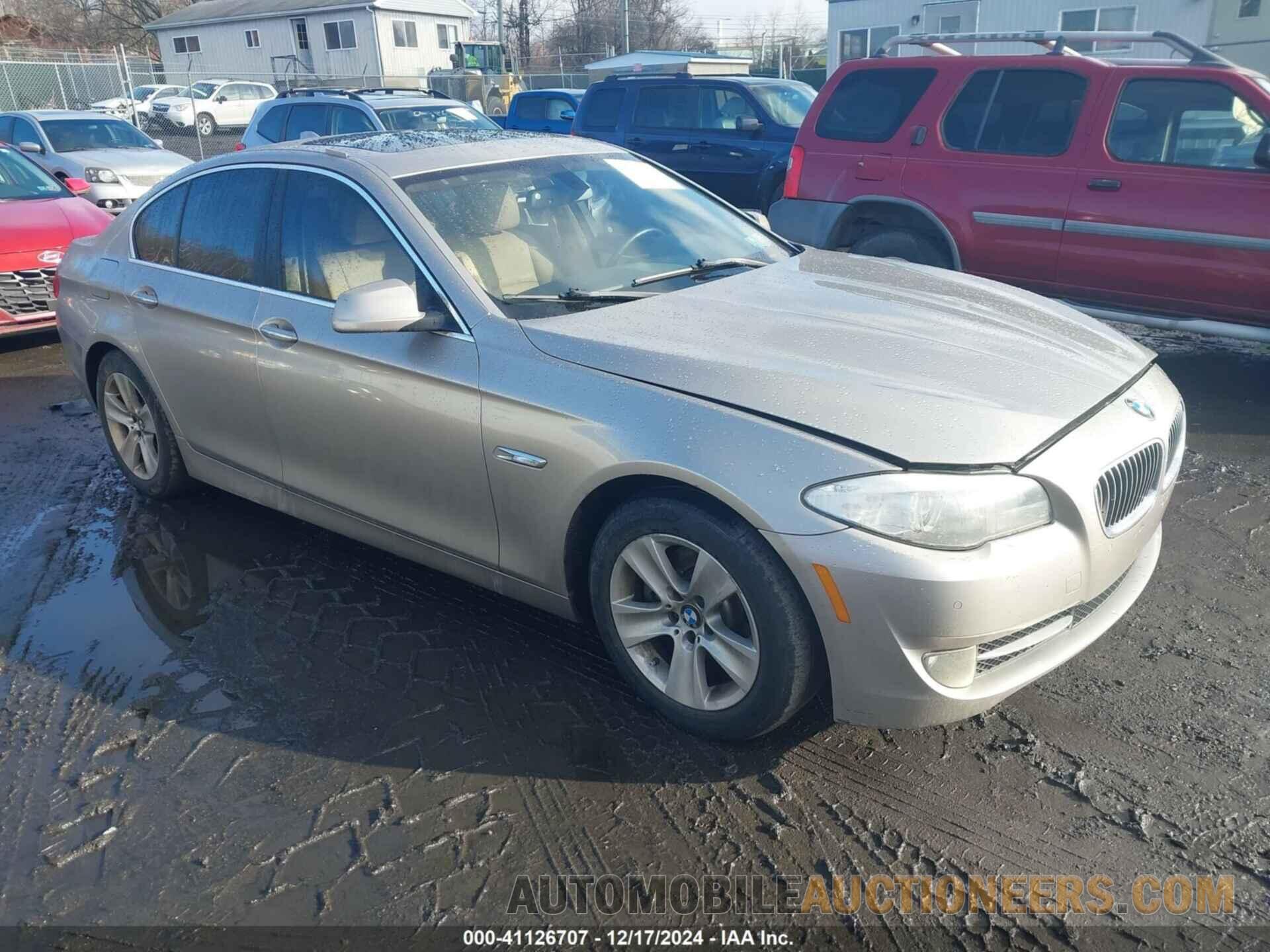 WBAXH5C53DDW15391 BMW 528I 2013