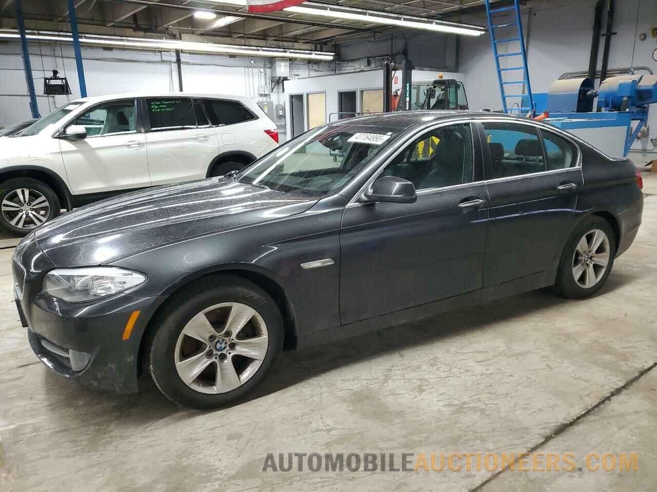 WBAXH5C55DDW13786 BMW 5 SERIES 2013