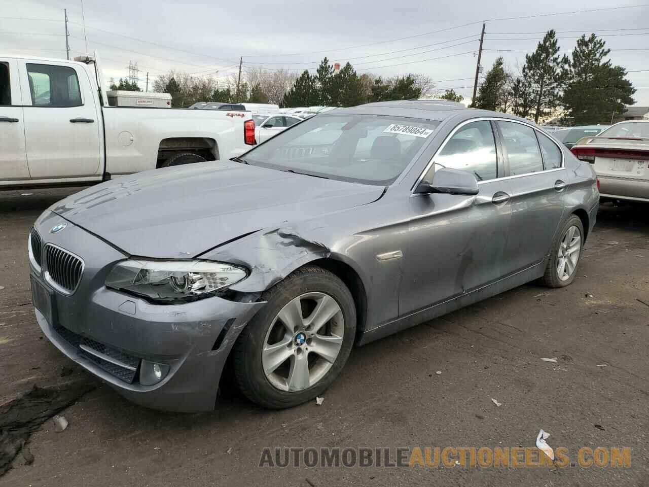 WBAXH5C57DD108977 BMW 5 SERIES 2013