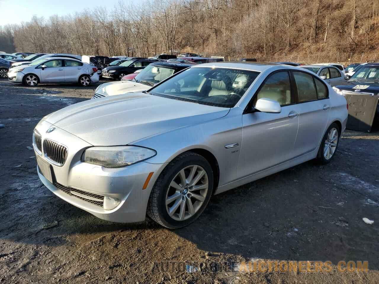 WBAXH5C58CDW08483 BMW 5 SERIES 2012