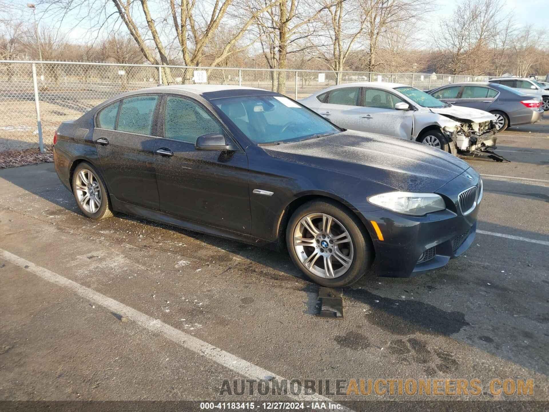 WBAXH5C59DDW12754 BMW 528I 2013