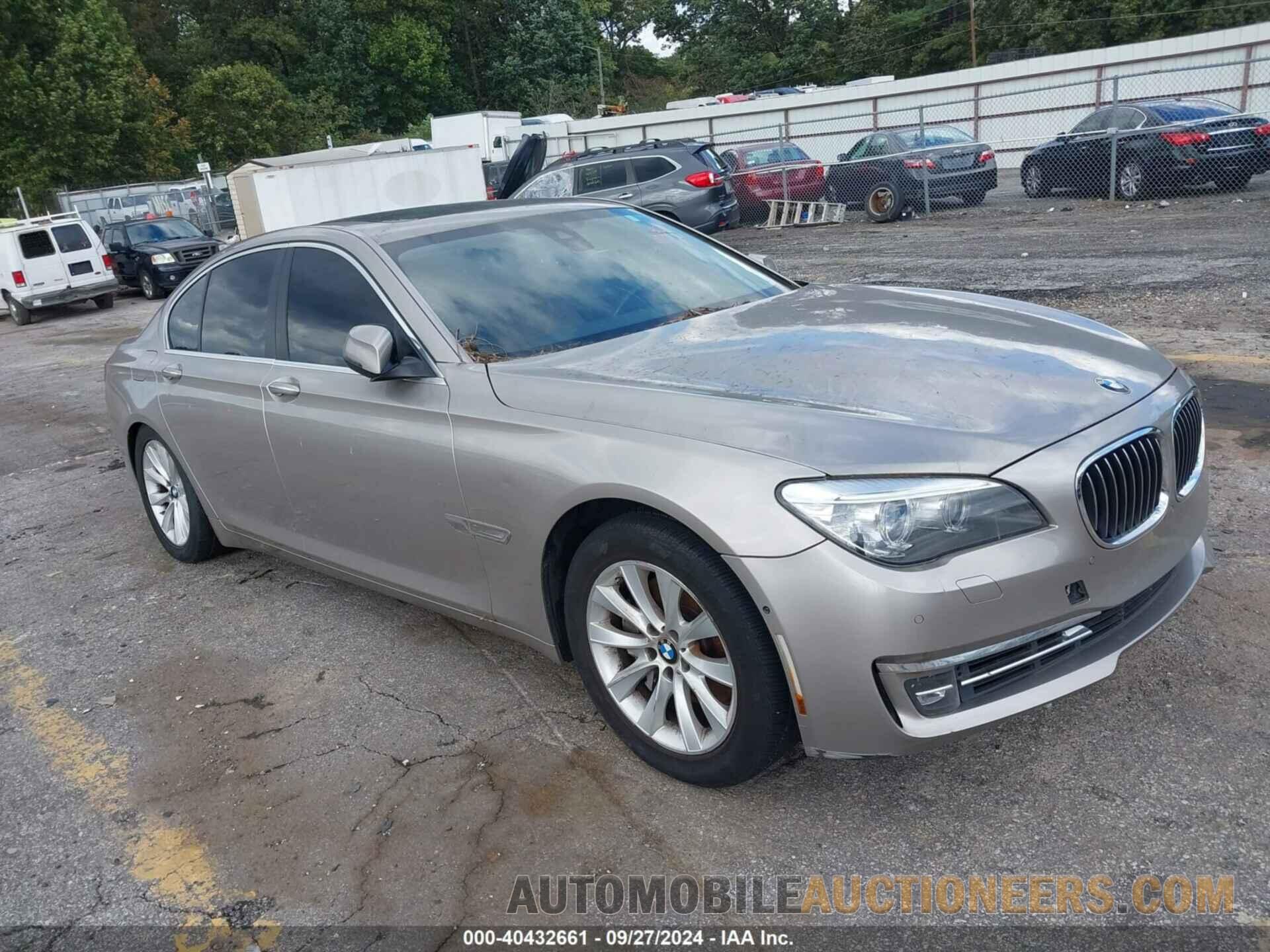 WBAYA6C59DC995048 BMW 740I 2013