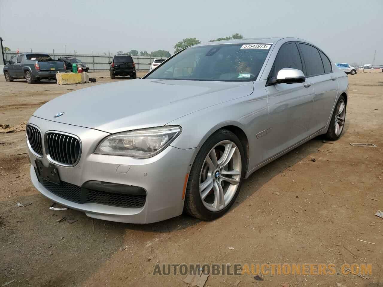 WBAYA8C54FD825429 BMW 7 SERIES 2015