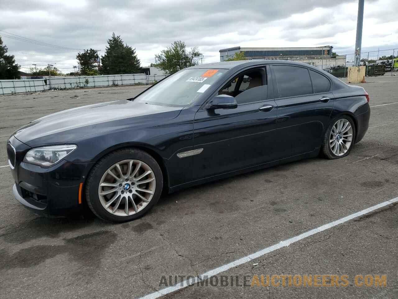 WBAYB6C58FD225451 BMW 7 SERIES 2015