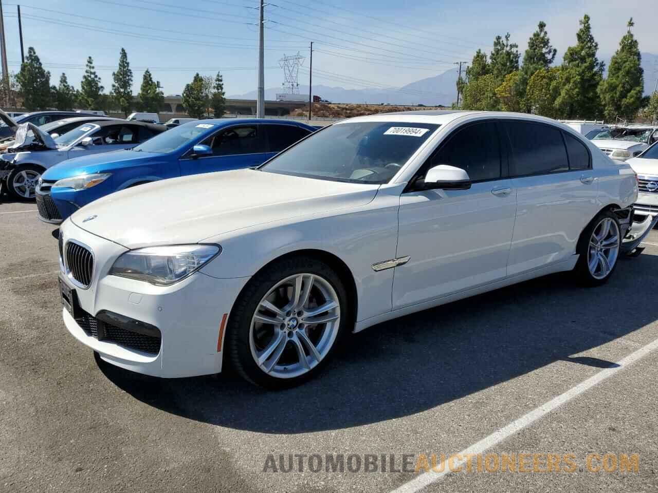 WBAYE4C55FD947455 BMW 7 SERIES 2015