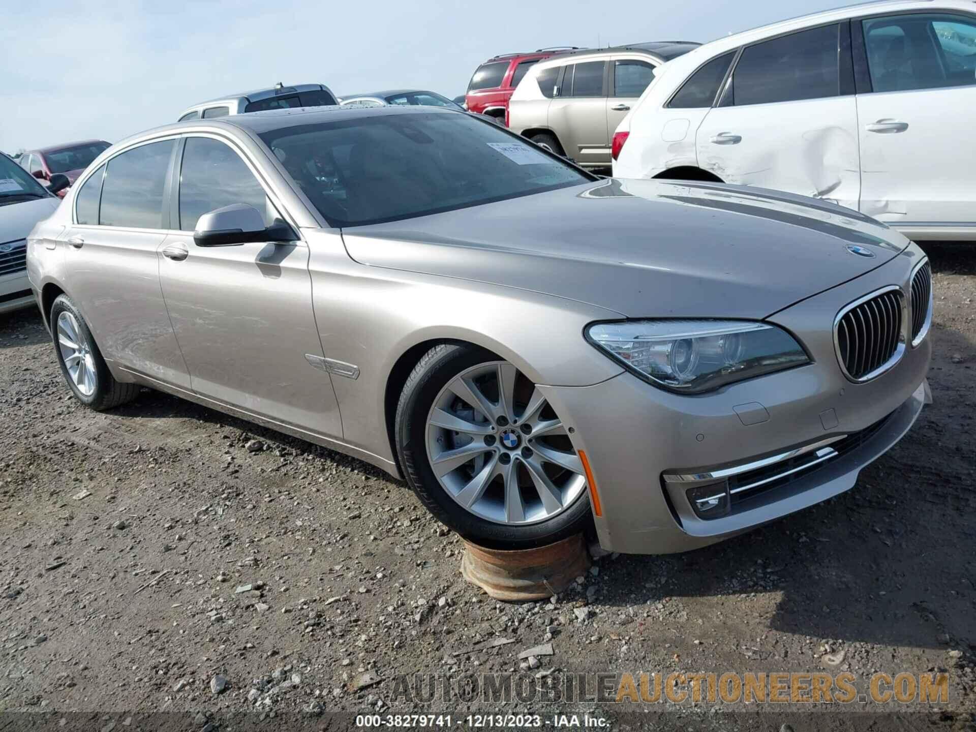 WBAYE4C56FD946962 BMW 7 SERIES 2015