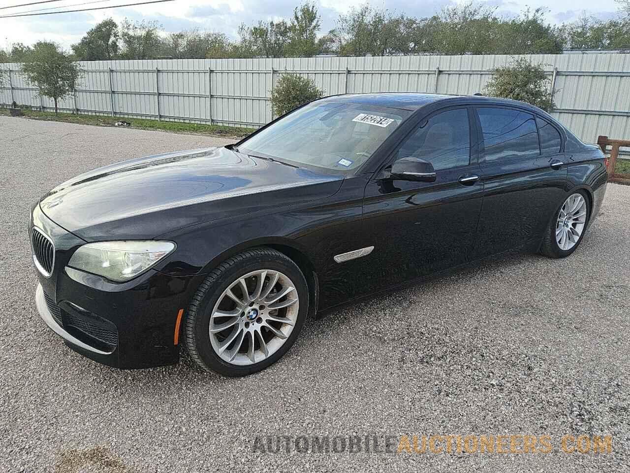 WBAYE4C57DDW22531 BMW 7 SERIES 2013