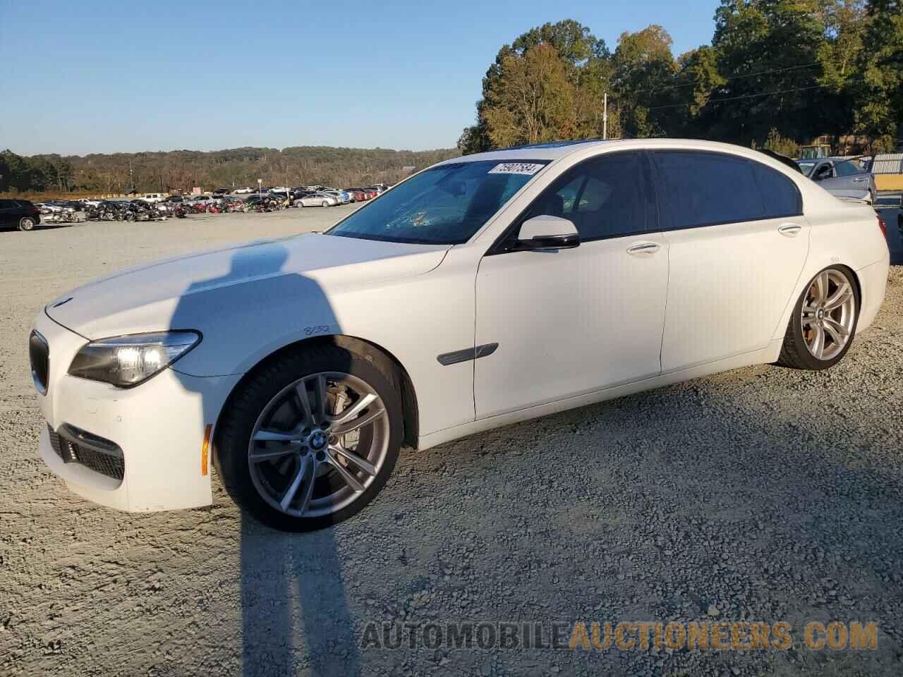 WBAYE4C59FD139044 BMW 7 SERIES 2015