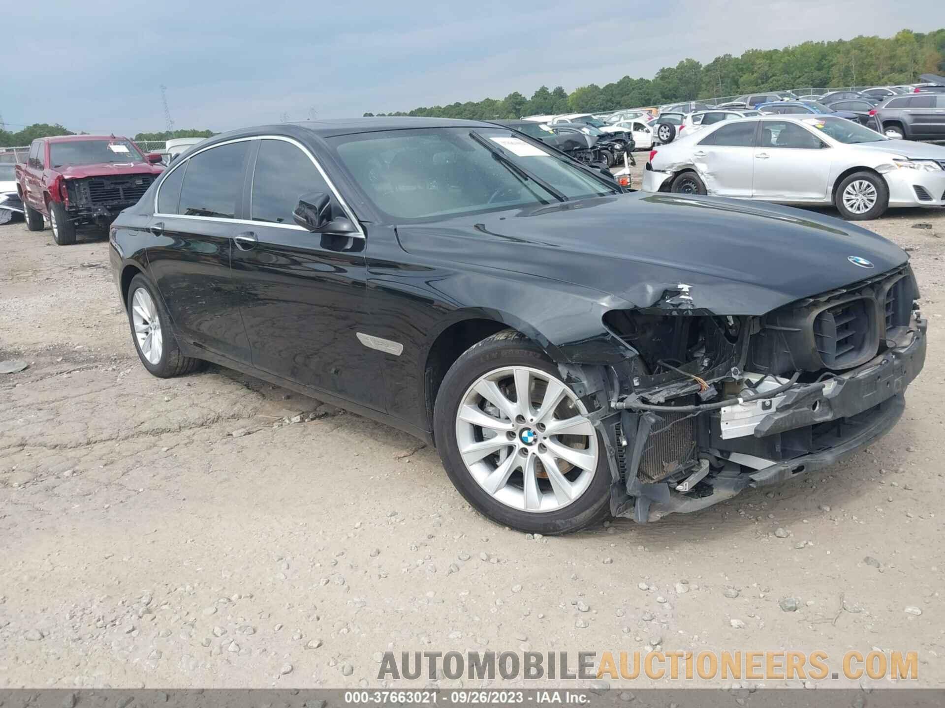 WBAYE4C5XFD138839 BMW 7 SERIES 2015