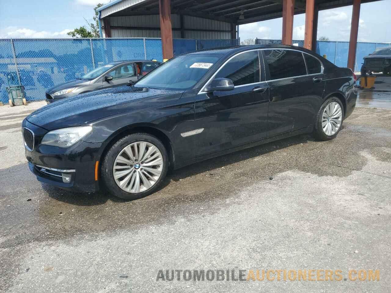 WBAYE4C5XFD947483 BMW 7 SERIES 2015