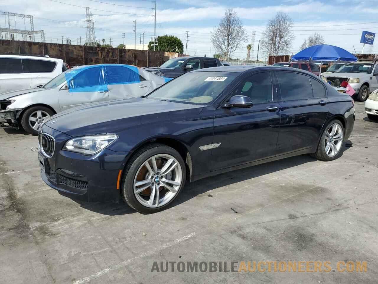 WBAYE8C50FD782406 BMW 7 SERIES 2015