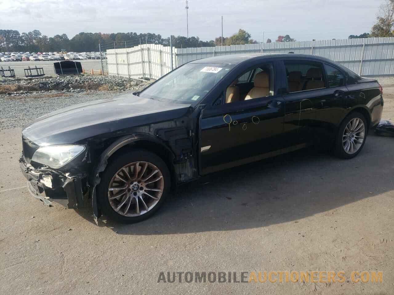 WBAYE8C51DD133517 BMW 7 SERIES 2013