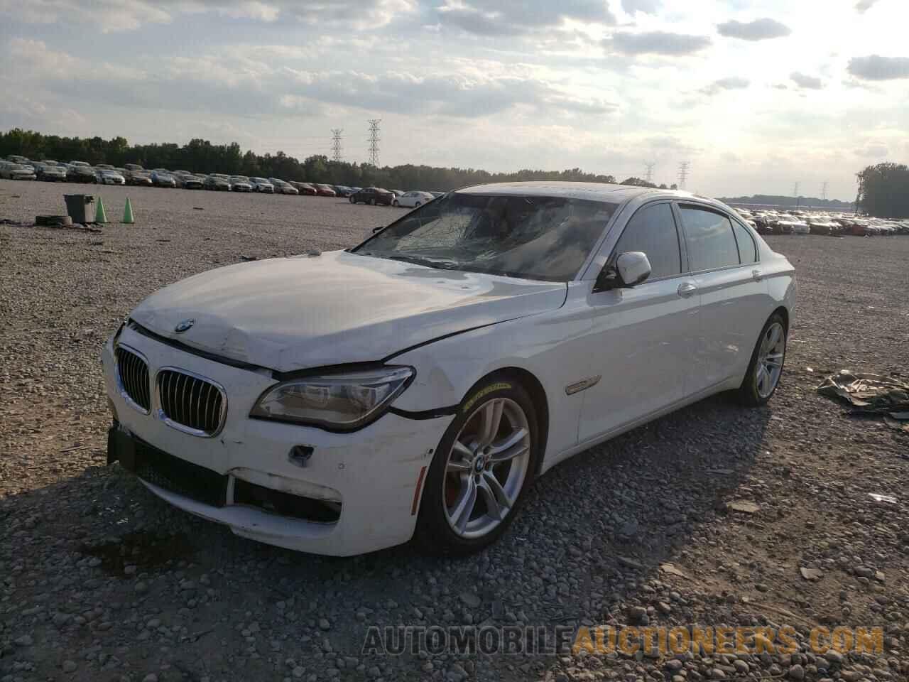 WBAYE8C53FD781718 BMW 7 SERIES 2015