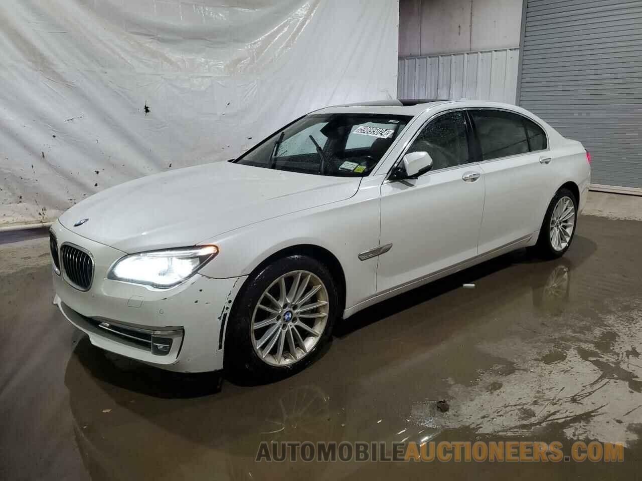 WBAYE8C56FD780918 BMW 7 SERIES 2015