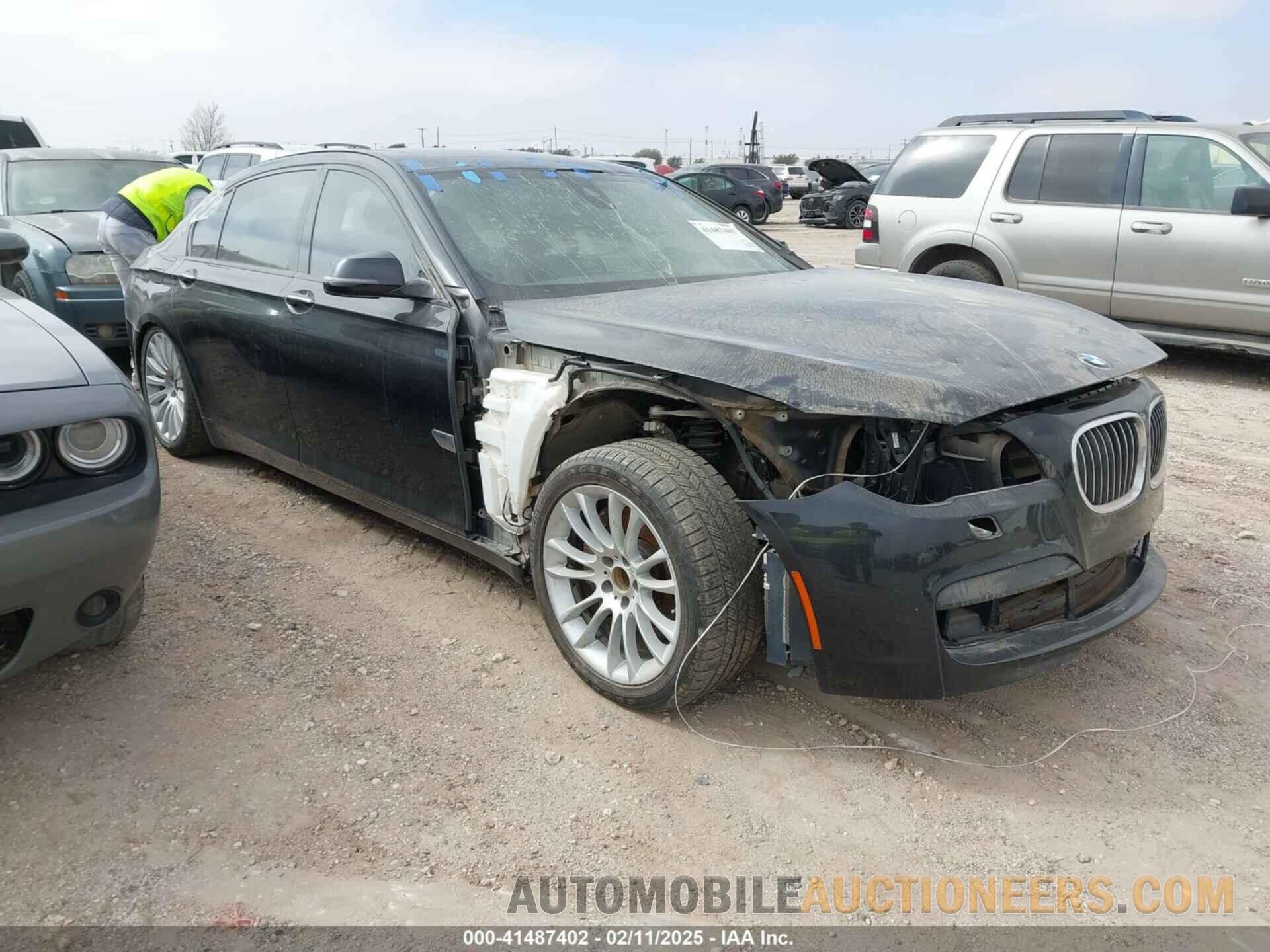 WBAYF4C51DD281625 BMW 740LI 2013