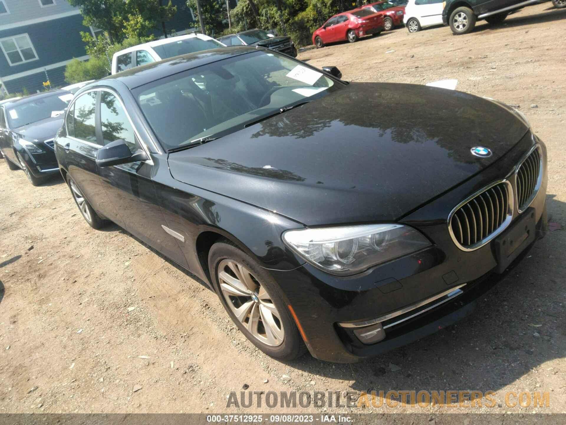 WBAYF4C54FG291714 BMW 740 2015