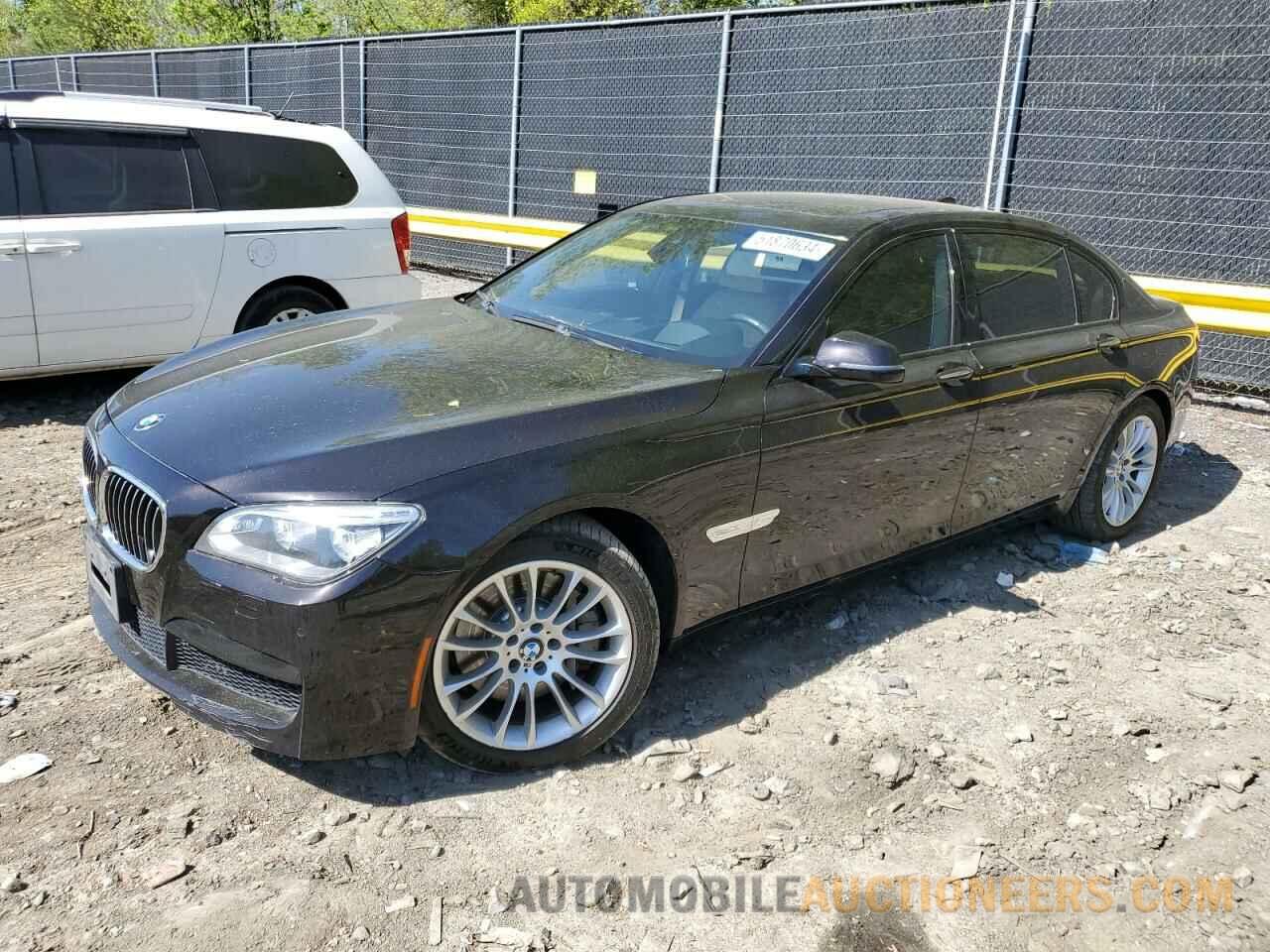 WBAYF8C51FD655208 BMW 7 SERIES 2015