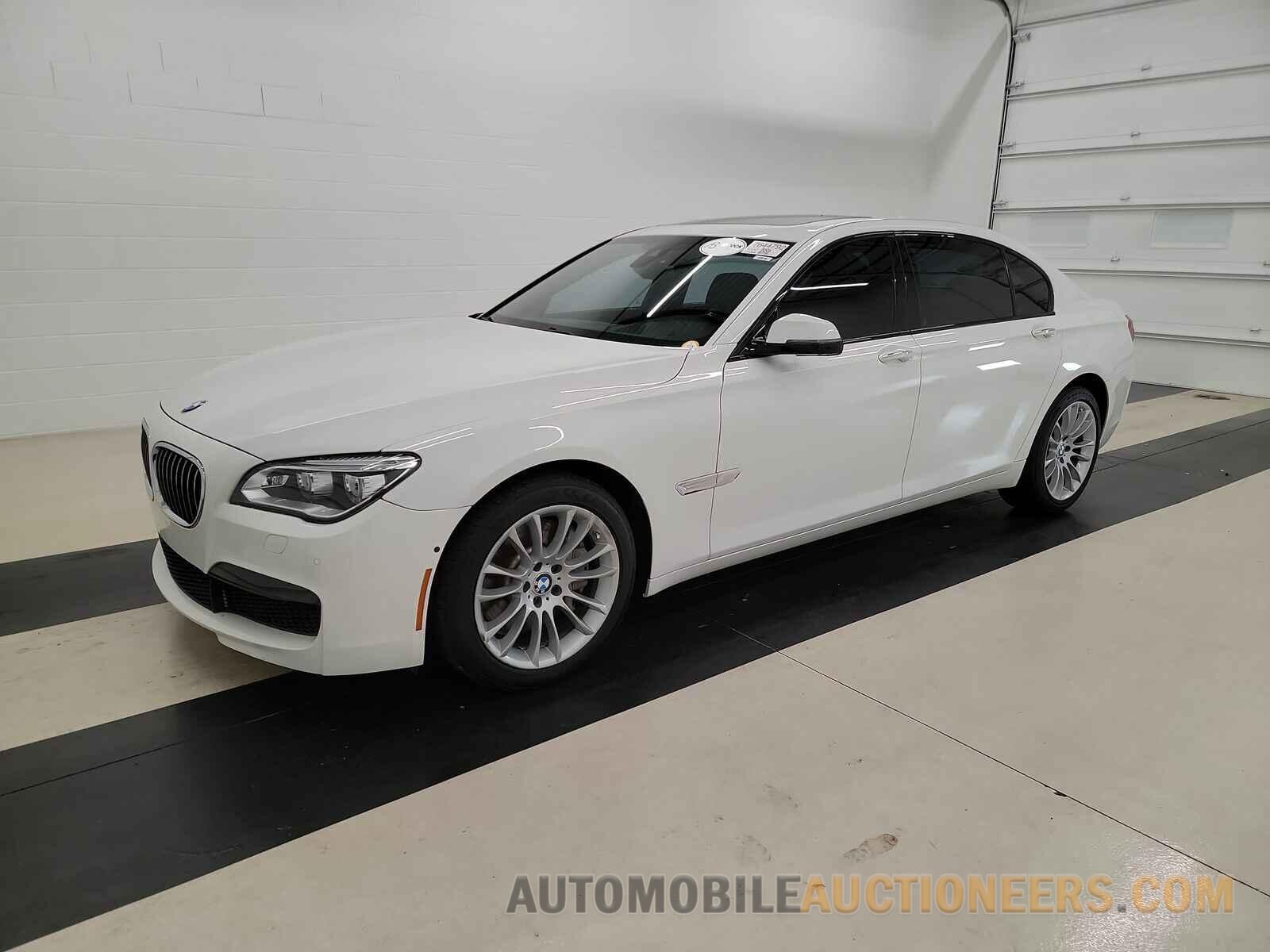 WBAYF8C51FG245510 BMW 7 Series 2015