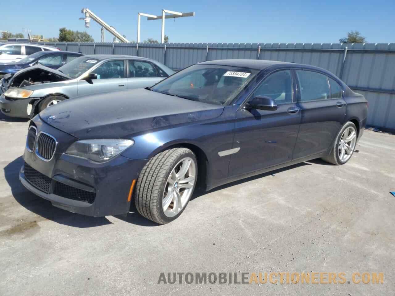 WBAYF8C53DD140112 BMW 7 SERIES 2013