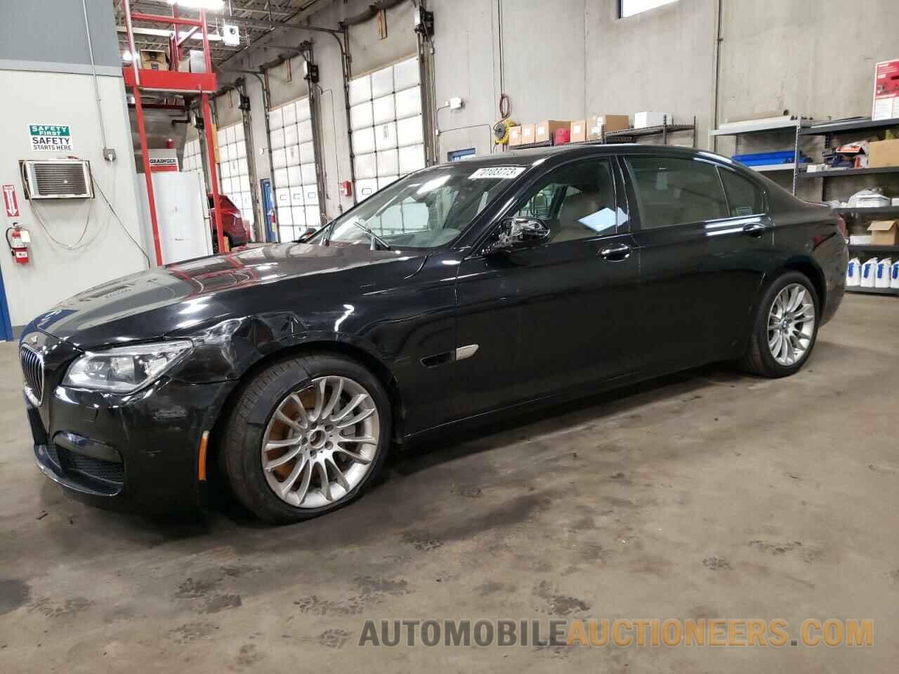 WBAYF8C53FD654710 BMW 7 SERIES 2015