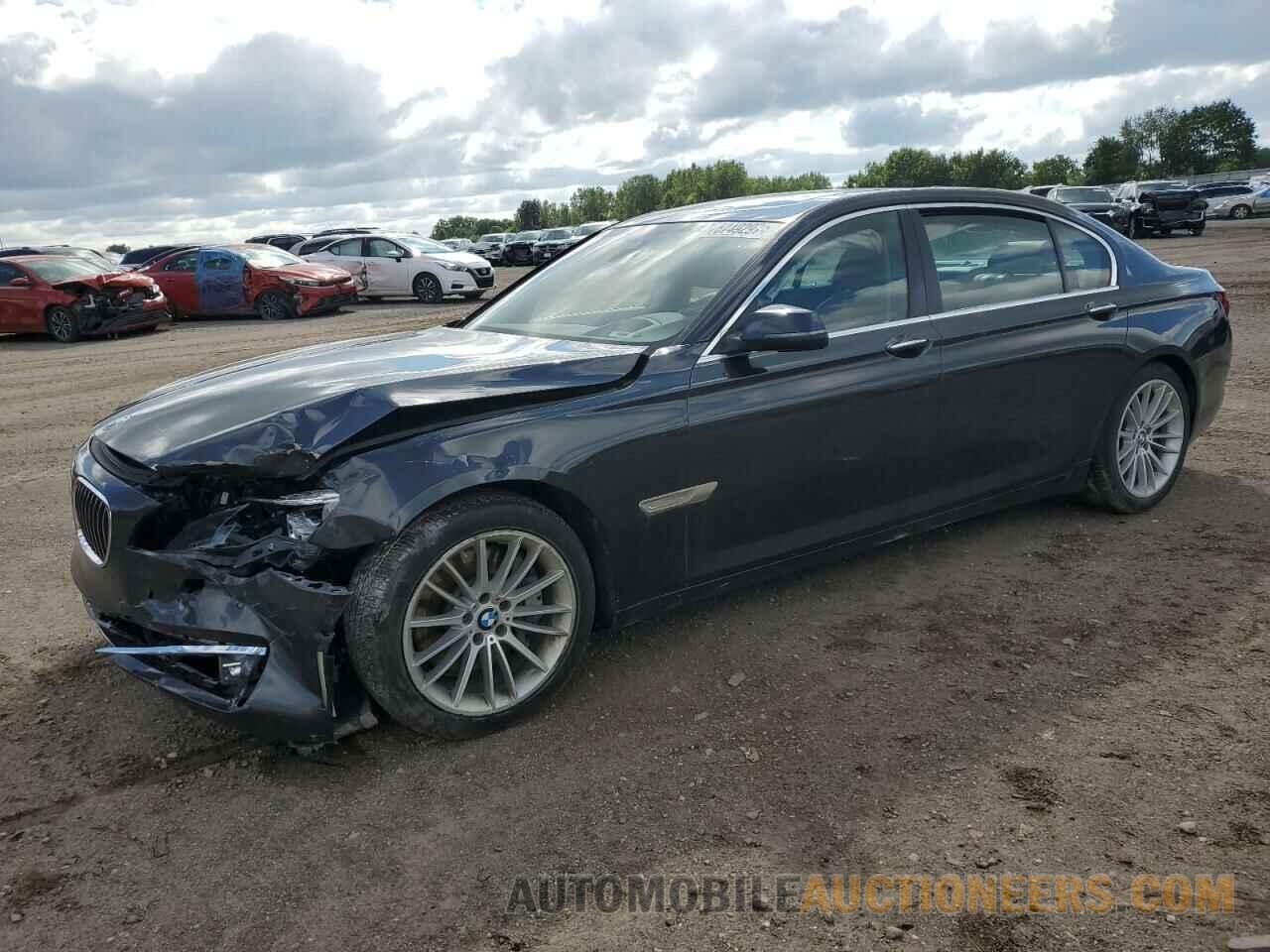 WBAYF8C53FD655405 BMW 7 SERIES 2015