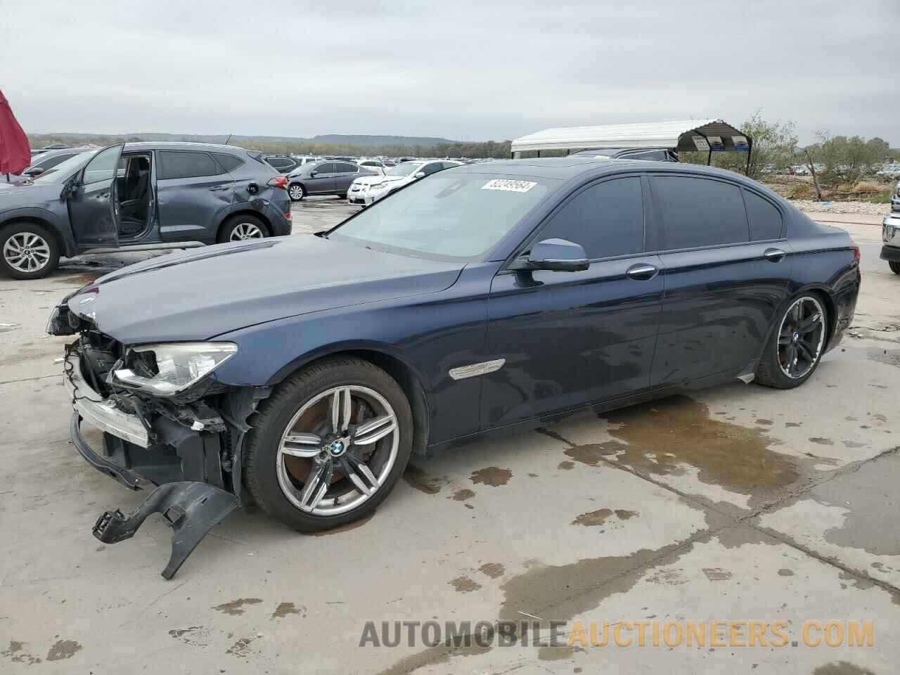 WBAYF8C55FD654093 BMW 7 SERIES 2015