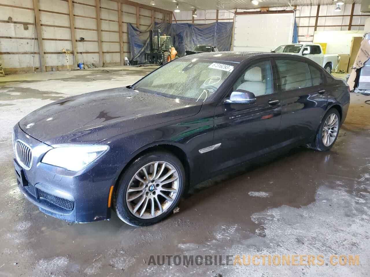 WBAYF8C59FD654968 BMW 7 SERIES 2015