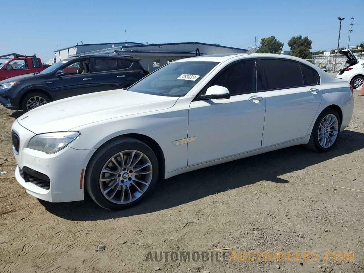 WBAYG6C59FD383685 BMW 7 SERIES 2015