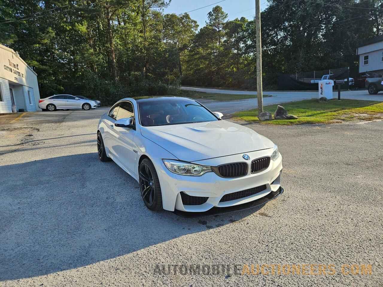 WBS3R9C35HA014021 BMW M4 2017