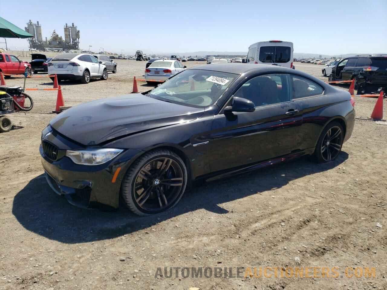 WBS3R9C53FK334303 BMW M4 2015